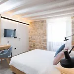 Oda ve Kahvaltı Bova Luxury