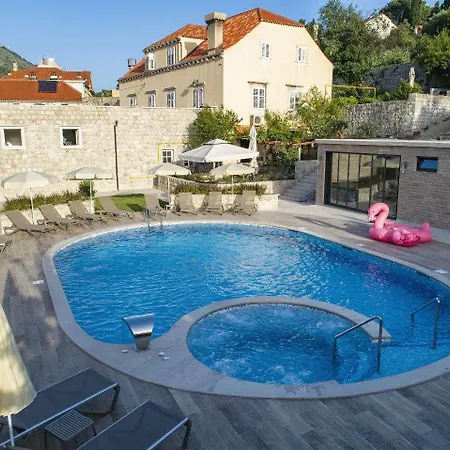 Bova Luxury Couette-café Dubrovnik