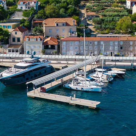Bova Luxury