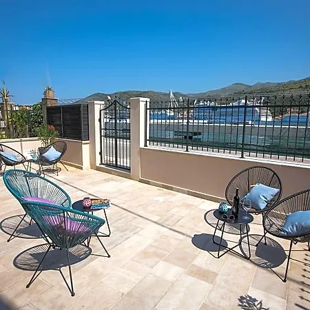 Bova Luxury Bed & Breakfast 4*