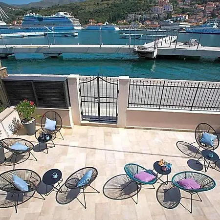 Bed & Breakfast Bova Luxury 4*