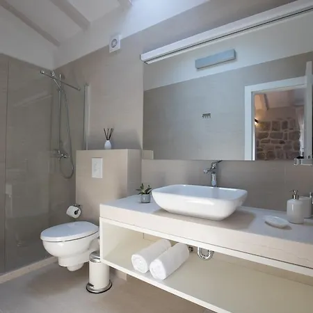 Bova Luxury Bed & Breakfast