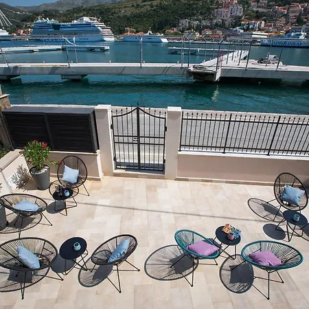 Bova Luxury Bed & Breakfast
