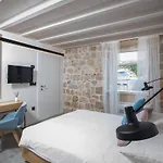 Bova Luxury 4*