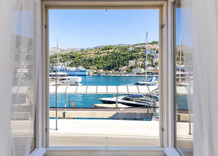 Bova Luxury Bed and Breakfast Ντουμπρόβνικ